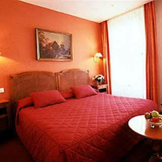 Timhotel Invalides Eiffel 3* Paris